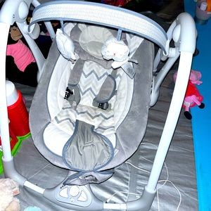 Baby swing